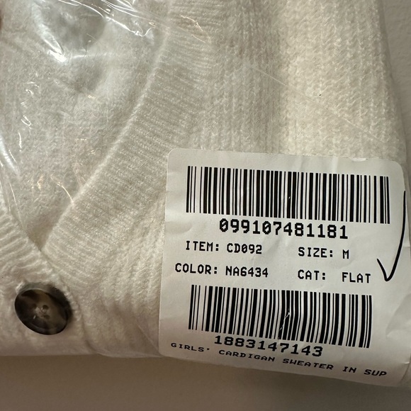 NWT! J.Crew Crewcuts Girls' Ivory cardigan sweater in Supersoft yarn.Size Medium - Picture 5 of 5
